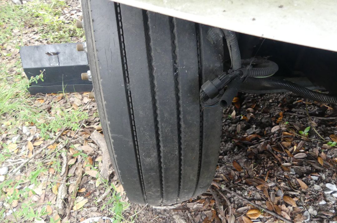 2004 GMC C7C042 - Image 19